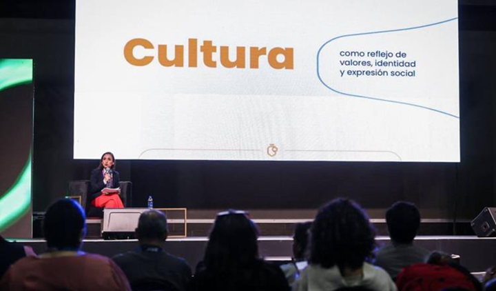 La economía creativa como motor de transformación social: Melissa Segura en el Festival incMTY 2025