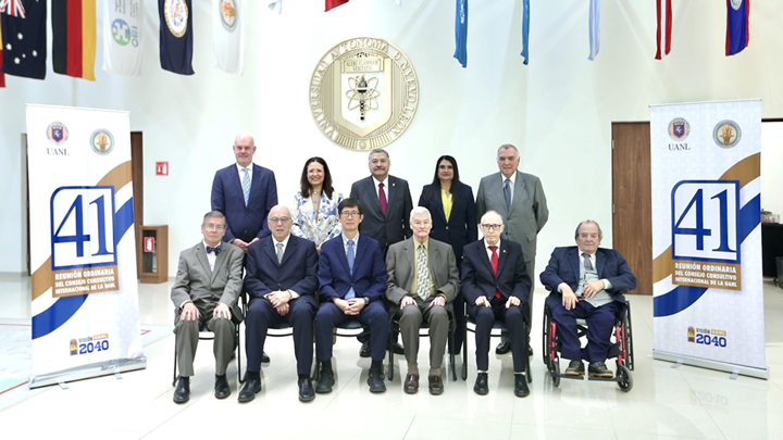 Avanza UANL en educación de clase mundial