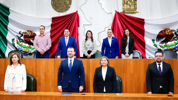 Busca convenio fortalecer la profesionalización de los legisladores de NL