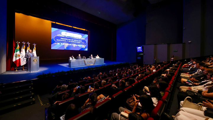 Consolida UANL red global con estudiantes en 14 países y 11 universidades mexicanas