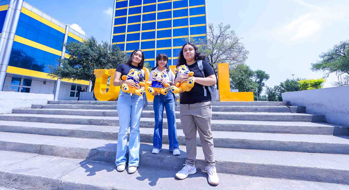 Ingresan motivadas con las mejores notas académicas