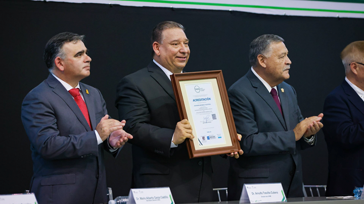 Recibe FIME acreditación de trece programas educativos de CIEES