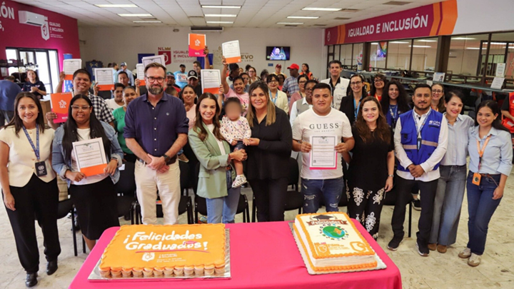 Nuevo León Entrega Certificados de Primaria a Comunidad Migrante para Abrir Puertas a Nuevas Oportunidades