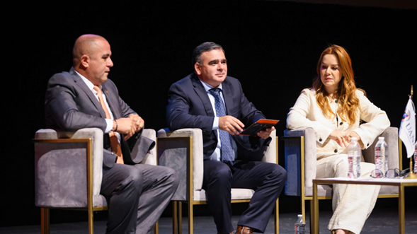 Impulsa UANL a los futuros periodistas y mercadólogos