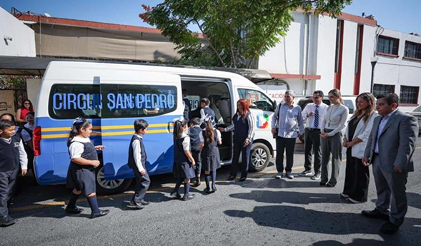 San Pedro Garza García Integra a Escuelas Públicas a su Flota Escolar Municipal