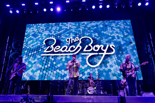 Un Final de Ensueño: The Beach Boys Ponen el Broche de Oro al Festival Santa Lucía