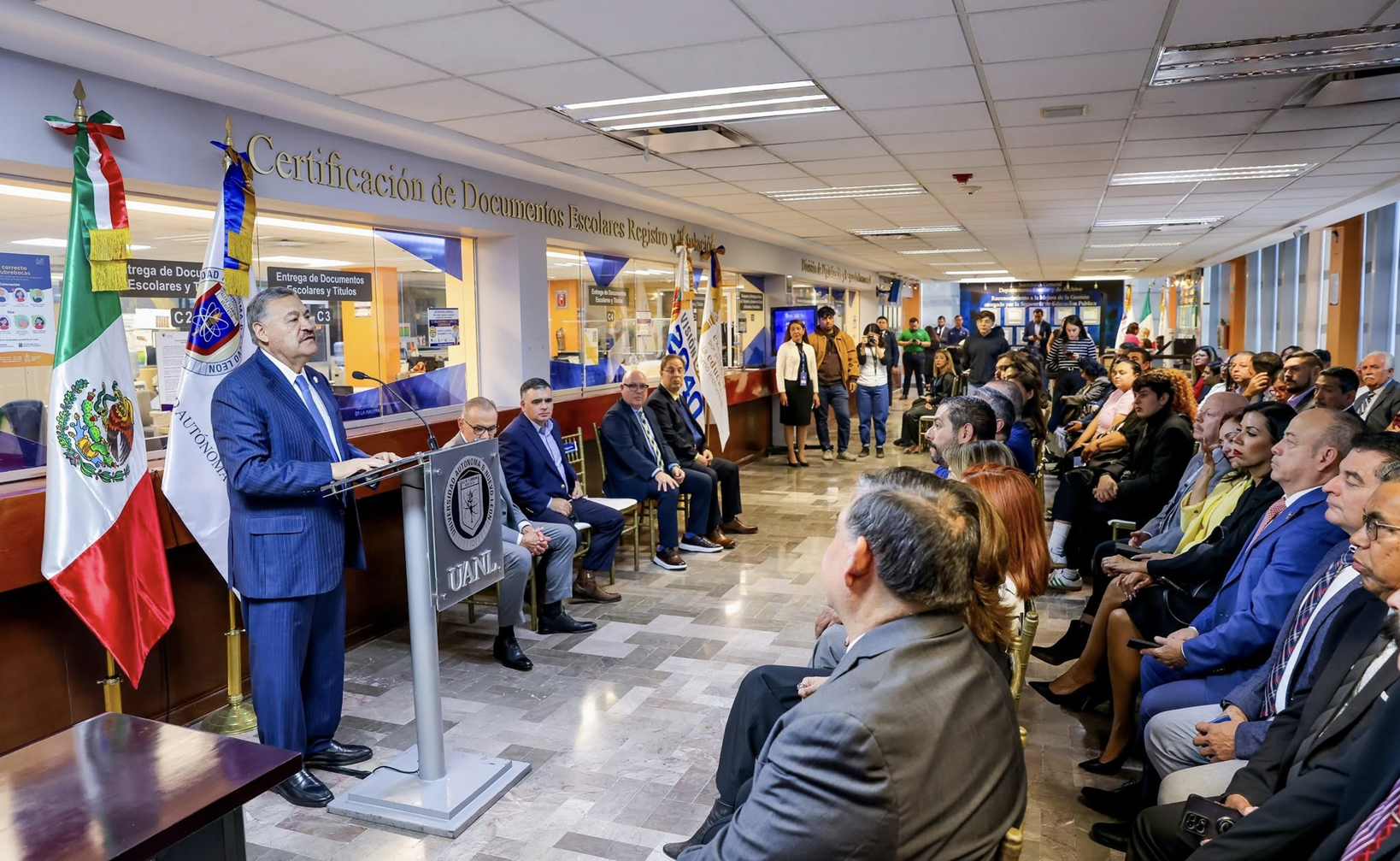 UANL Lanza Cruzada Histórica para Titular a 70 Mil Egresados