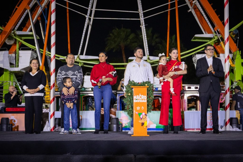  La Macroplaza se Viste de Magia: Arranca la Macro Navidad 2025