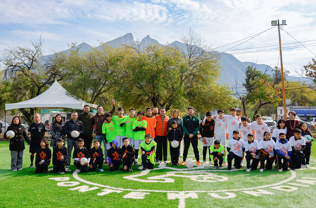 Con “Cascarita” Inauguran la Cancha 392 para Impulsar el Deporte Escolar Rumbo al Mundial 2026
