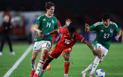 Autogol agónico da a México una victoria de alivio en Panamá