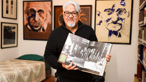 Resguarda BURRF acervo bibliográfico de Hernán Solís Garza