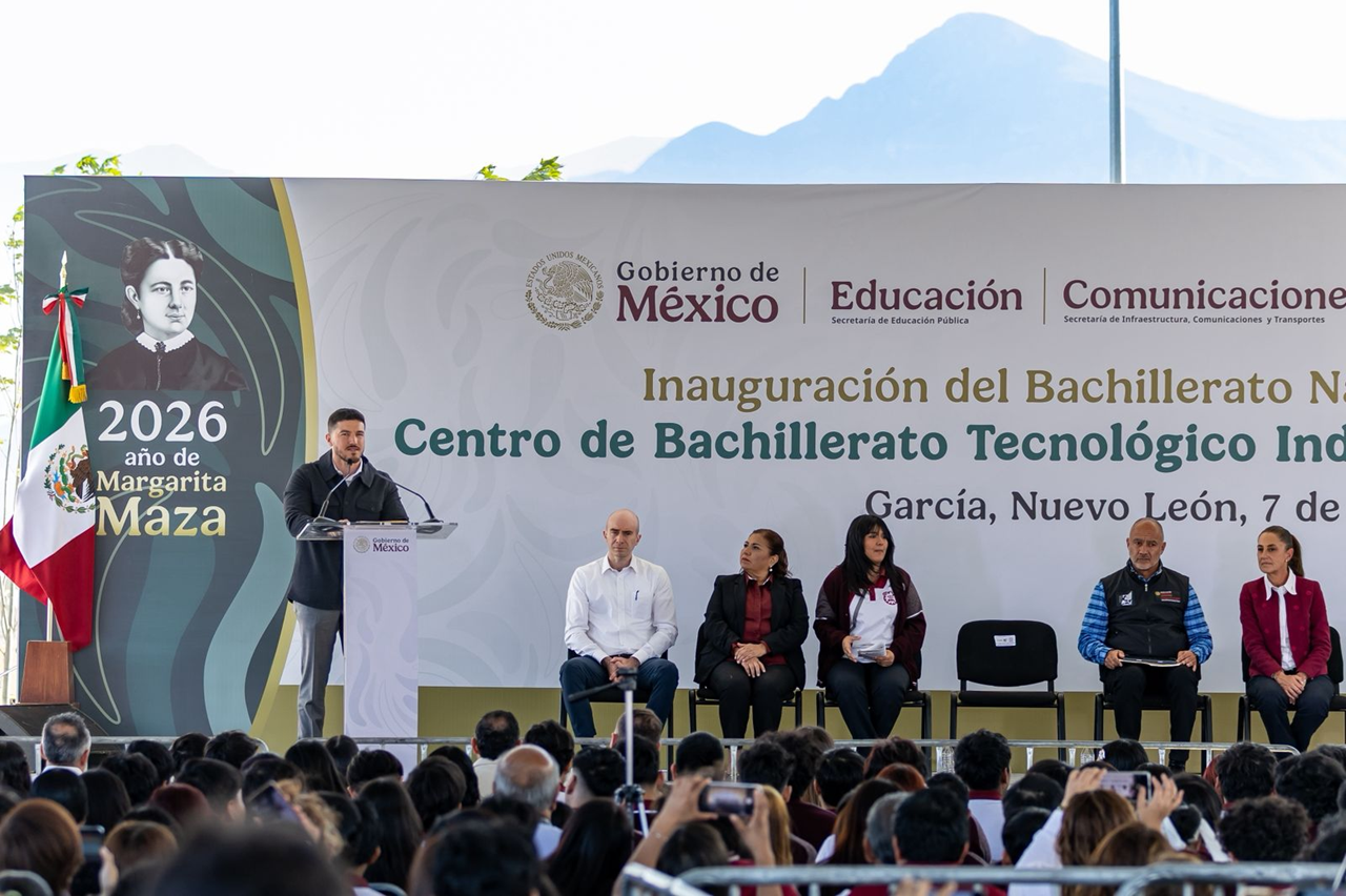Nuevo León Estrena Bachillerato del Futuro con Carreras en IA y Electromovilidad