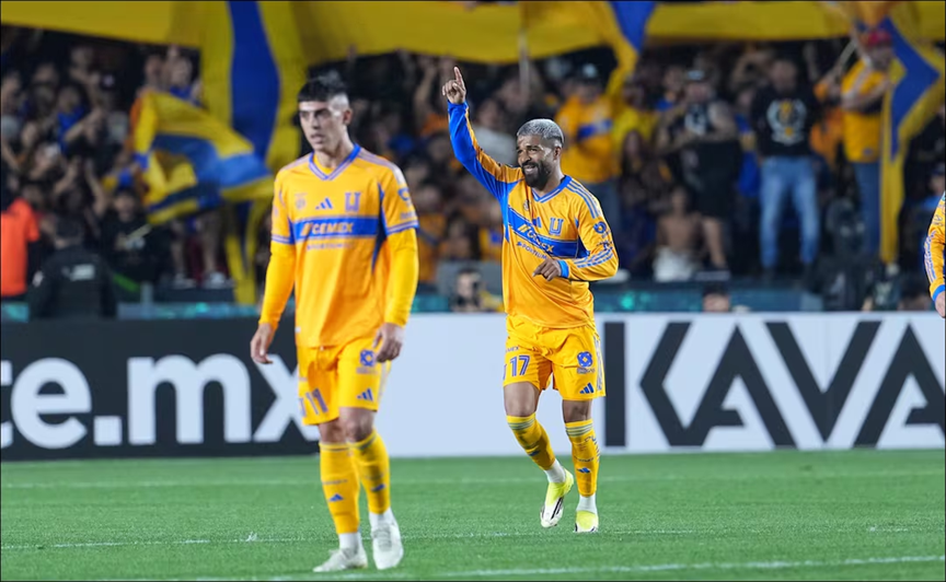 Embestida letal: Rodrigo “Búfalo” Aguirre lidera la goleada de Tigres que los instala en octavos