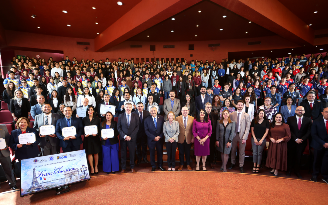 Sello de excelencia: Prepa UANL brillan con certificación internacional en enseñanza del francés