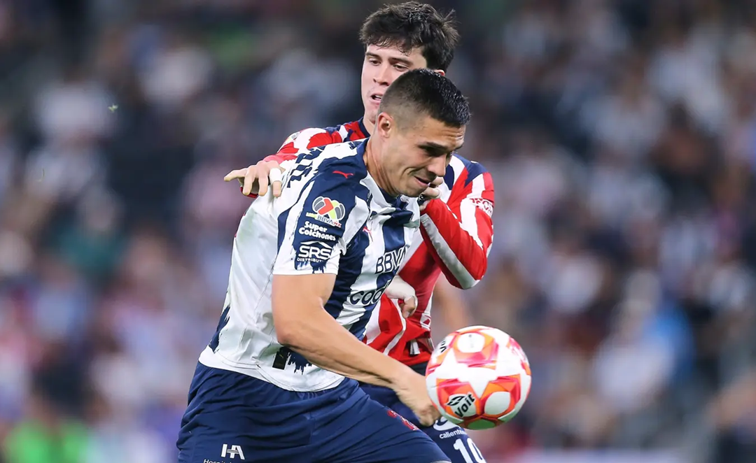 Suma Rayados otra derrota en casa ante Chivas