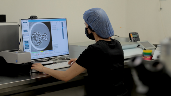 Incorpora HU tecnología de punta para tratamientos de fertilidad